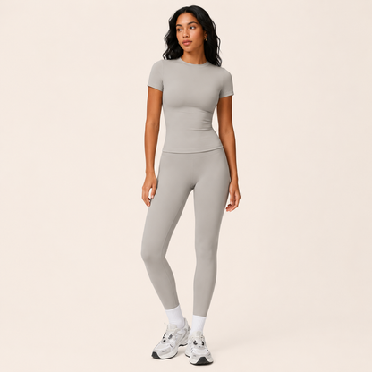 Elevate Your Workout with Our Stylish Women's 2-Piece Yoga Set - Long Sleeve Tracksuit & High Waist Flared Leggings for Ultimate Comfort and Performance